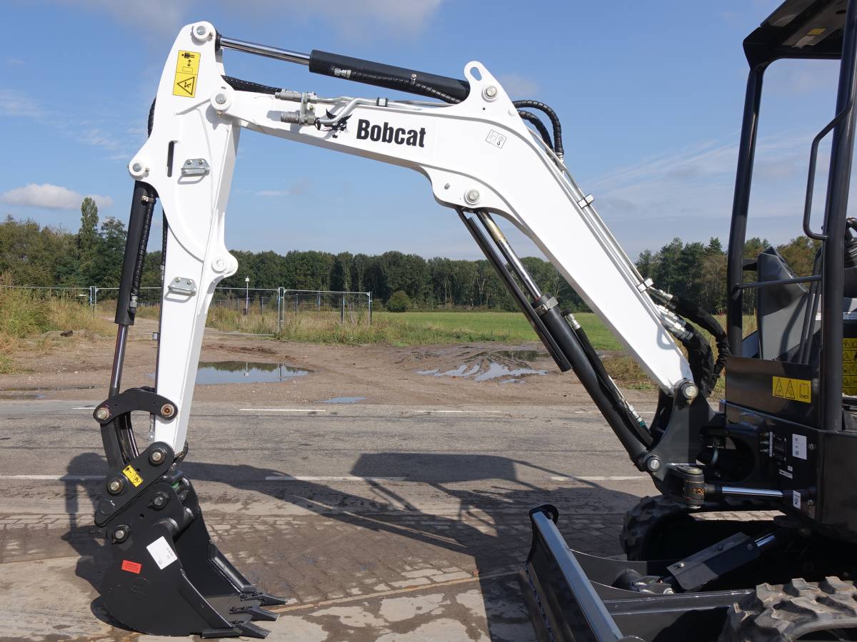 Bobcat E26 Excavator Boss Machinery