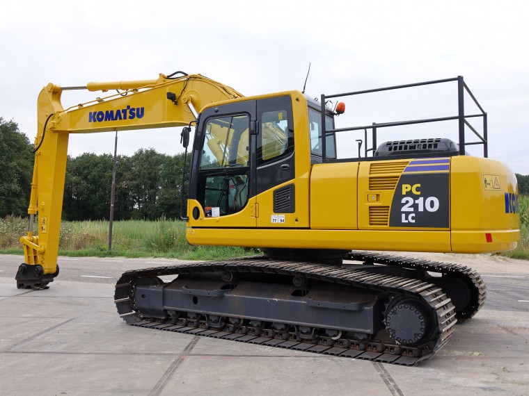 Komatsu PC210LC-8 (Extra function) Excavator | Boss Machinery