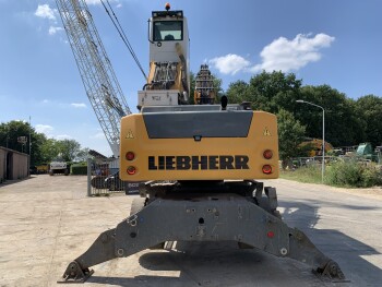 Used heavy machinery Liebherr LH24 Material handler